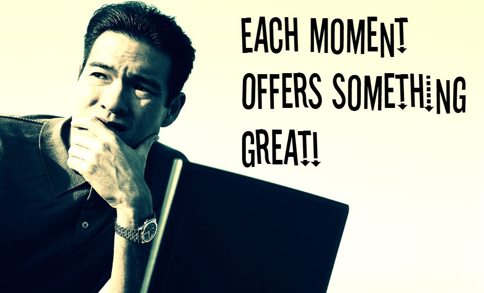eachmomentslider